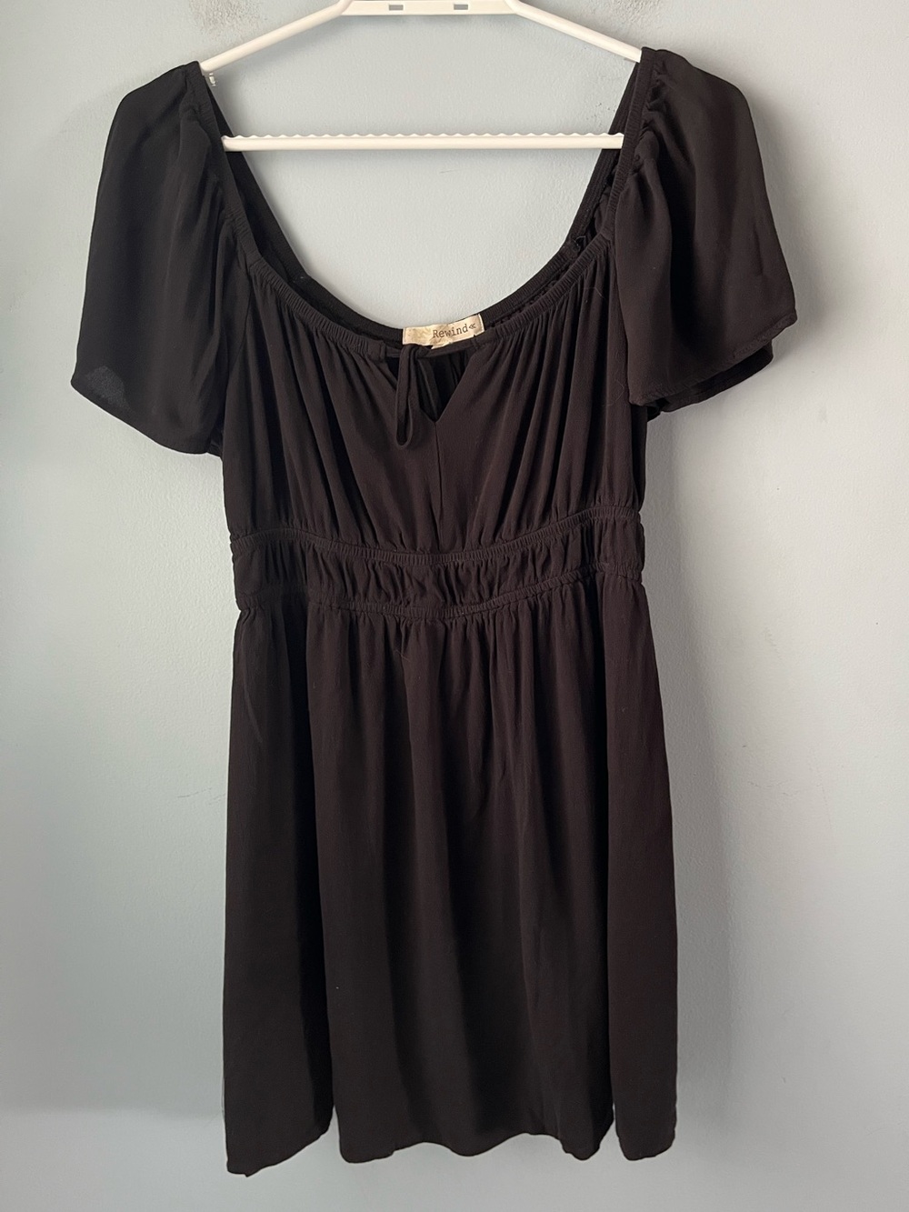 Rewind Black Short Flutter Sleeve Scoop Neck Flowy Mini Dress Size M LBD